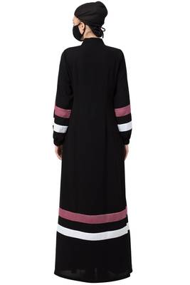 Musheco-Front Open Abaya With Contrast Stripes 5