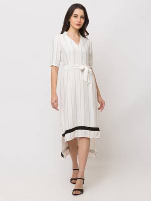 Sheczzar WHITE Color Regular fit Midi Dress 4