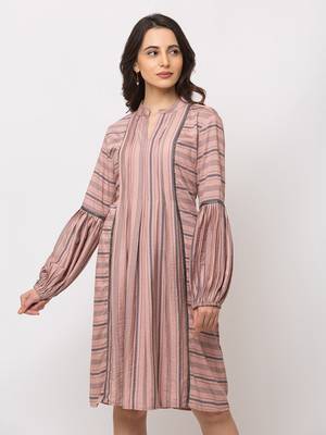 Sheczzar Pink Color Regular fit Midi Dress 5
