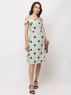 Sheczzar Green Color Regular fit Midi Dress 4