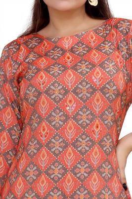 Pureint Women's Rayon Printed Kurta set with pant 4