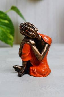 Polyresin Resting Buddha on Knee