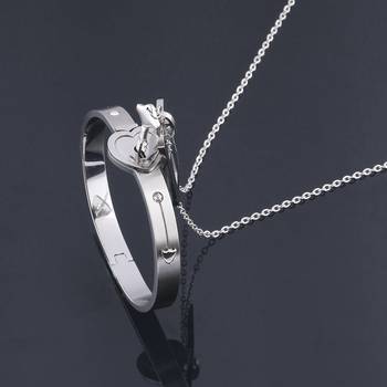Classic Design Heart Lock and Key Stainless Steel Couple Bracelet &  Nacklace Set for Couples Men and Women 3