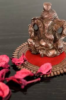 Metal Pagdi Lord Ganesha on Round Base - Brown