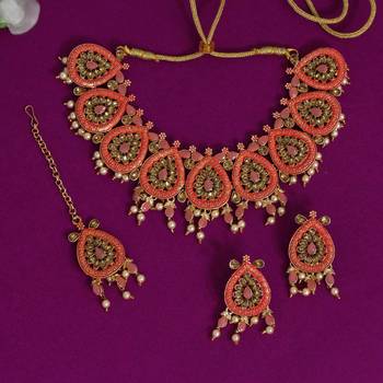 Red necklace-sets 1