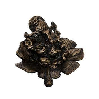 Metal Lord Ganesha on Flower 2