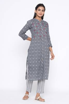 Ardozaa Women's Cotton Printed Straight Kurta Pant Set (Grey) 2