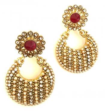 Red chandbali 1