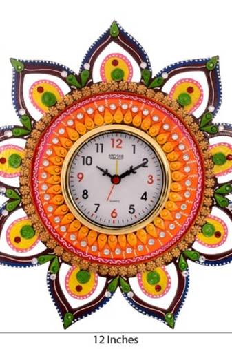 Decorative and Glossy Papier-Mache Wooden Wall Clock