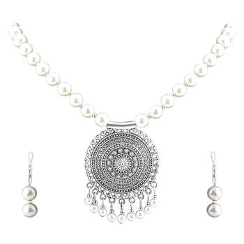 Designer Elegant Oxidised Pendant White Pearl Jewellery set for Women 3