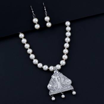 Elegant Oxidised Stylish  Pendant Set  White Pearl Jewellery set for Women 2