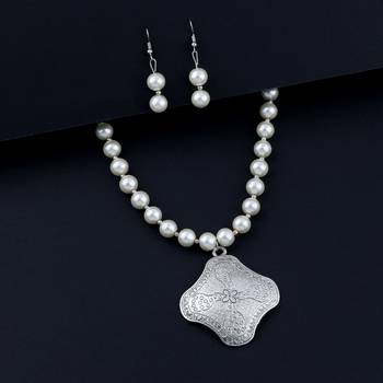 Exclusive Party Wear  Oxidised Pendant White Pearl Jewellery set for Women 2