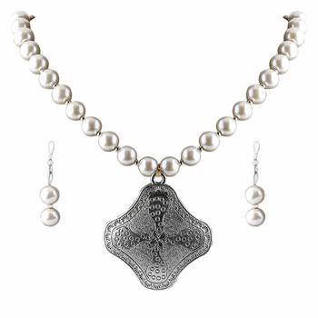 Exclusive Party Wear  Oxidised Pendant White Pearl Jewellery set for Women 3