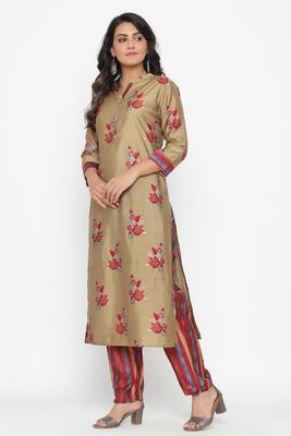 Ardozaa Women's Muslin Gold Print Straight Kurta Pant Set (Beige) 2
