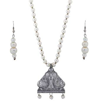 Silver plated Designer Traditional Long Pearl Drop Unique Shape pendant Necklace set for women Jewellery set 3