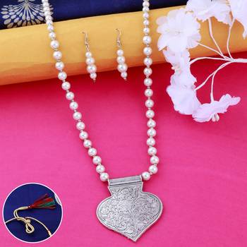 Silver plated Designer Traditional Spade Shape pendant Long Pearl Necklace set for women Jewellery set 1