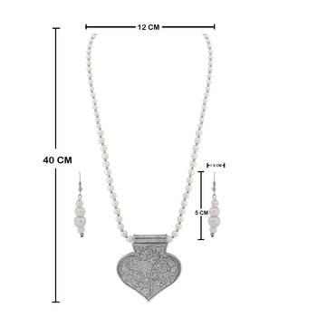 Silver plated Designer Traditional Spade Shape pendant Long Pearl Necklace set for women Jewellery set 4