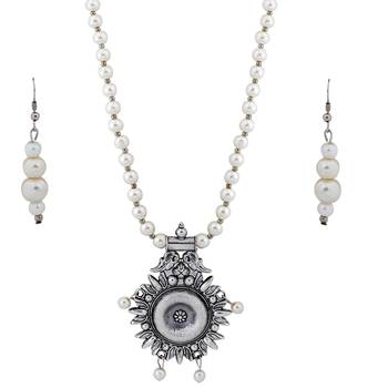 Silver plated Shining Designer Traditional Long Pearl Drop pendant Necklace set for women Jewellery set 3