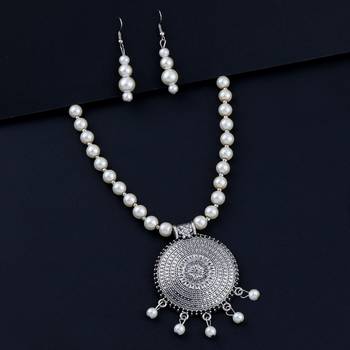 Silver plated Royal Designer Traditional Long Pearl Necklace set for women Jewellery set 2