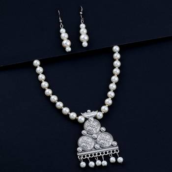 Silver plated Designer Traditional Long Pearl Drop Flower Design pendant Necklace set for women Jewellery set 2