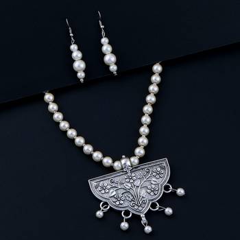 Silver plated Designer traditional Long Pearl Drop Round pendant Necklace set for women Jewellery set 2