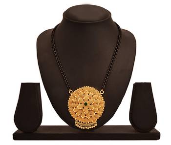 gold Mangalsutra 1