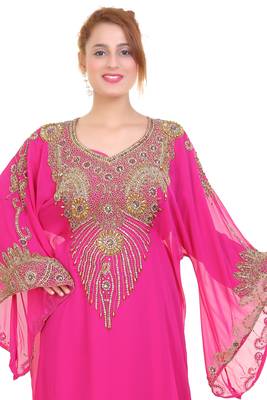 Rani Pink Zari Stone Work Georgette Islamic Style Beads Embedded Partywear Kaftan Long Gown Evening wear Dubai kaftan 2
