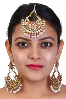 White jewellery-combo
