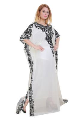 White Ari Work Georgette Islamic Style Stone Embedded Partywear Kaftan Long Gown Evening wear Dubai kaftan 3
