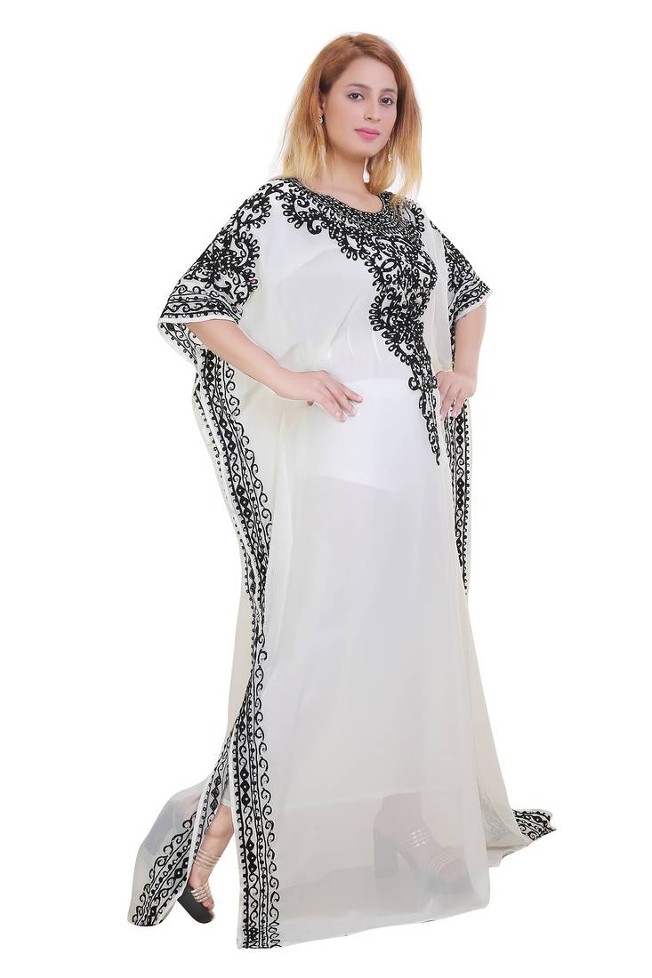 White Ari Work Georgette Islamic Style Stone Embedded Partywear Kaftan Long Gown Evening wear Dubai kaftan