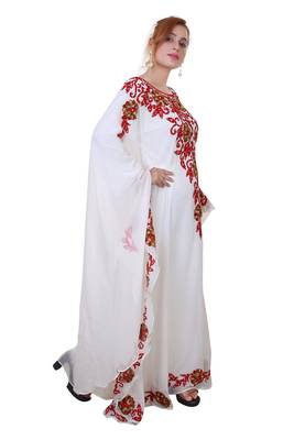 White Ari Work Georgette Islamic Style Stone Embedded Partywear Kaftan Long Gown Evening wear Dubai kaftan 4