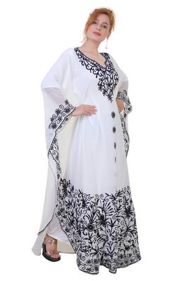 White Ari Work Georgette Islamic Style Stone Embedded Partywear Kaftan Long Gown Evening wear Dubai kaftan 3