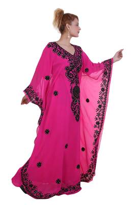 Rani Pink Aari Stone Work Georgette Islamic Style Beads Embedded Partywear Kaftan Long Gown Evening wear Dubai kaftan 3