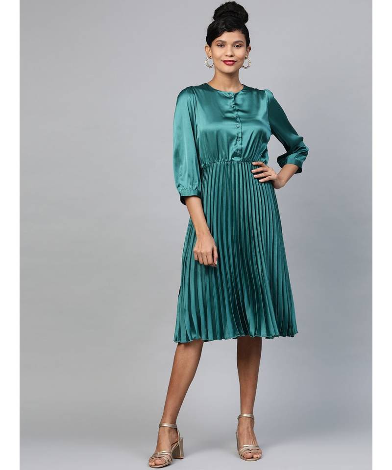 Green Pleated Midi Satin Dress - SASSAFRAS - 3376818 Green Pleated Midi Satin Dress - SASSAFRAS - 3376818