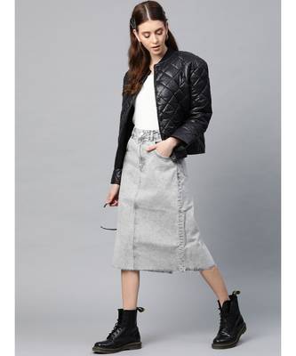 Black Front Snap Button Quilted Puffer Jacket 4