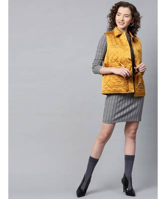Mustard Sleeveless Belted Satin Quilted Jacket 4