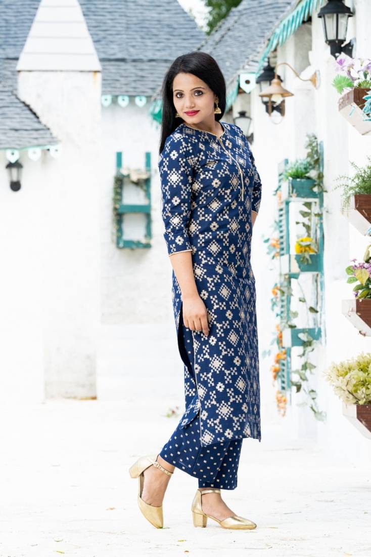 Addiction Navy Gold Printed Cotton Straight Kurta And Pant