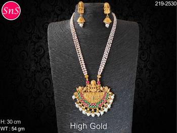 Green emerald   necklaces 1