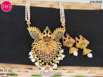Green emerald   necklaces 2