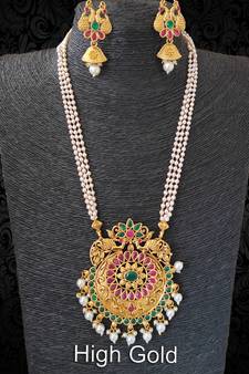 Green emerald  necklaces
