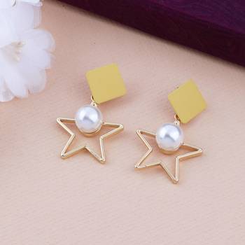 Unique Gold With Pearl Hanging Star Dangles Drop Earring For Girls And Women 2