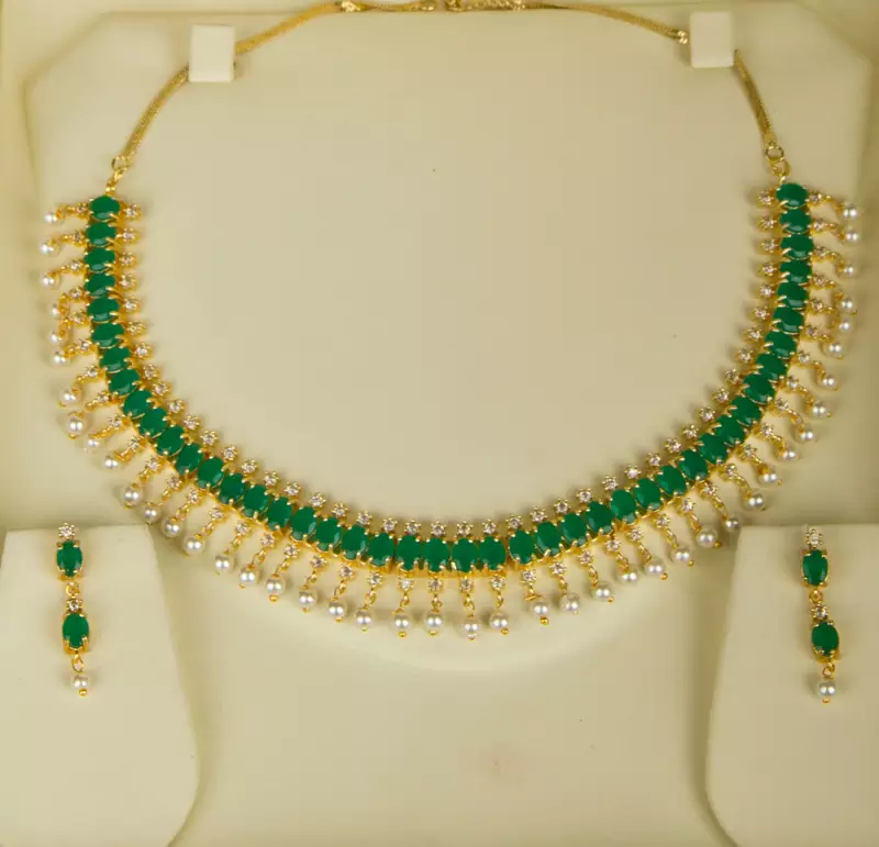 Green Alloy Gold Plated Indian Bollywood Ethnic Imitation Jewellery Necklace