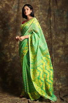 Light Green Woven Blended Cotton Saree Without Blouse