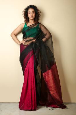 Black woven silk saree with blouse 1