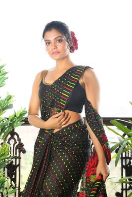 Black Woven Blended Cotton Saree Without Blouse 3