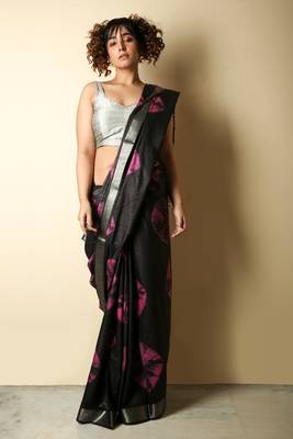 Black woven blended cotton saree with blouse 1