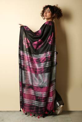 Black woven blended cotton saree with blouse 2