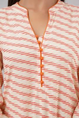 SVARCHI Women's Cotton Cambric Lehriya Print Straight Kurta (Orange) 5