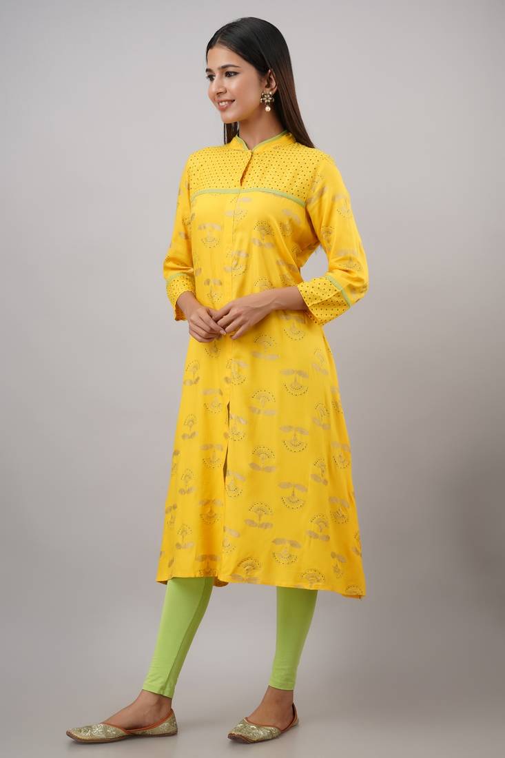 SVARCHI Women's Rayon Floral Print A-Line Kurta (Brown)