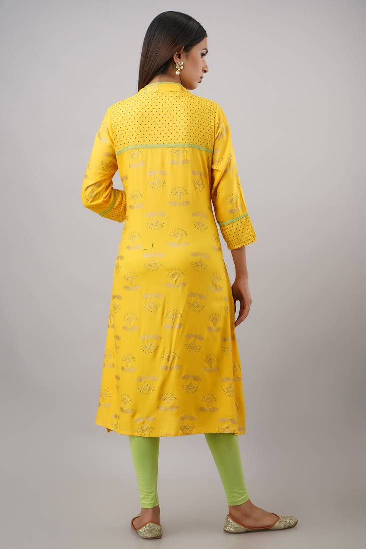 SVARCHI Women's Rayon Floral Print A-Line Kurta (Brown)